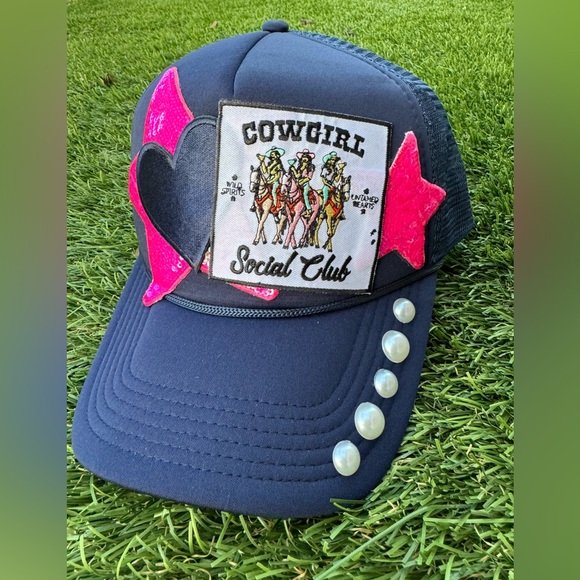 NEW!! Pearled Cowgirl Social Club Trucker Hat - Picture 1 of 5